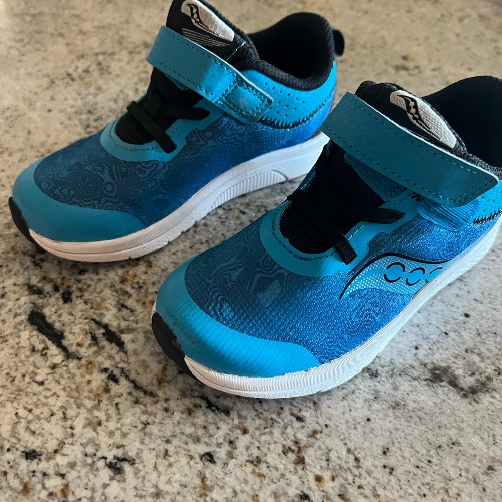 Saucony Kinvara 14 toddler shoes